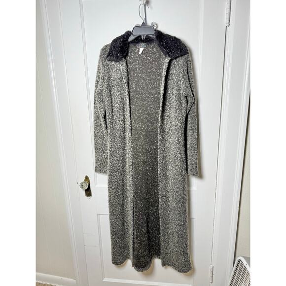 Vintage Y2K Eye Candy Gray Boho Faux Fur Duster Cardigan Whimsygoth Fairy L - Picture 1 of 8